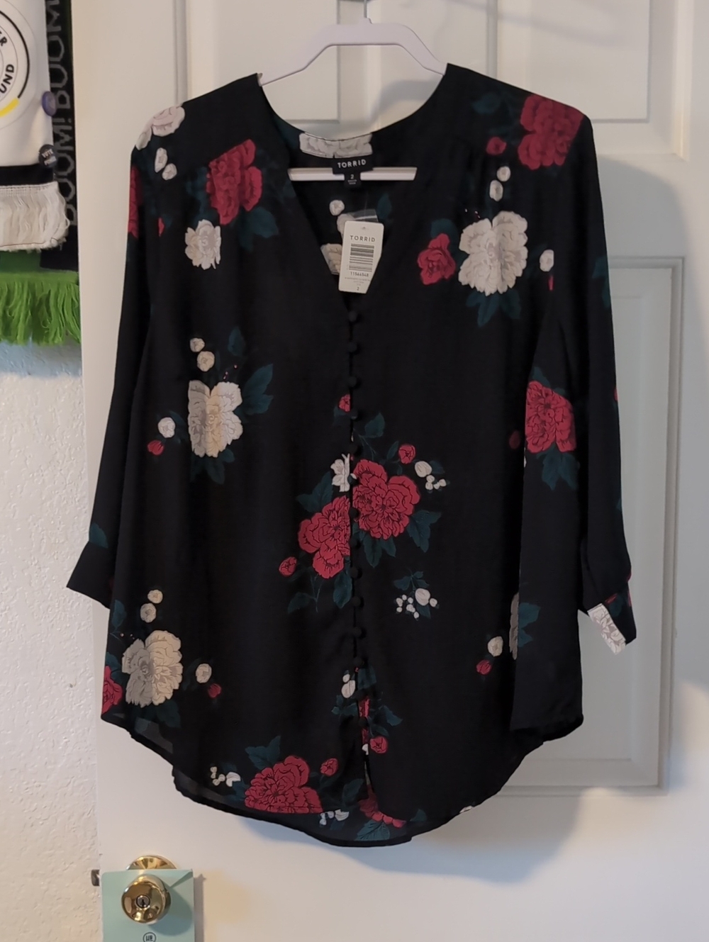 torrid Black Floral V-Neck Button Blouse